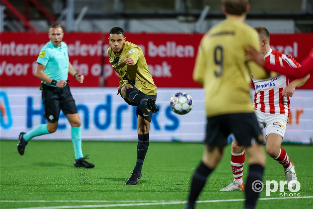 Copyright Proshots 15535401