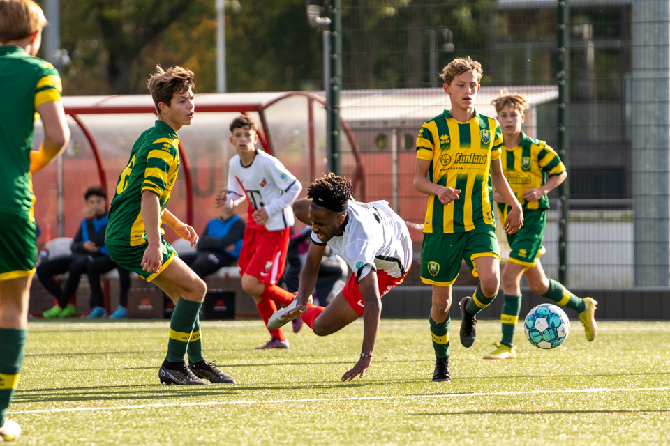 20221022 F.C. Utrecht JO16 Vs ADO Den Haag JO16 11