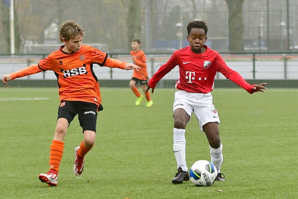 20211204 FCUO12 VOLO12 015