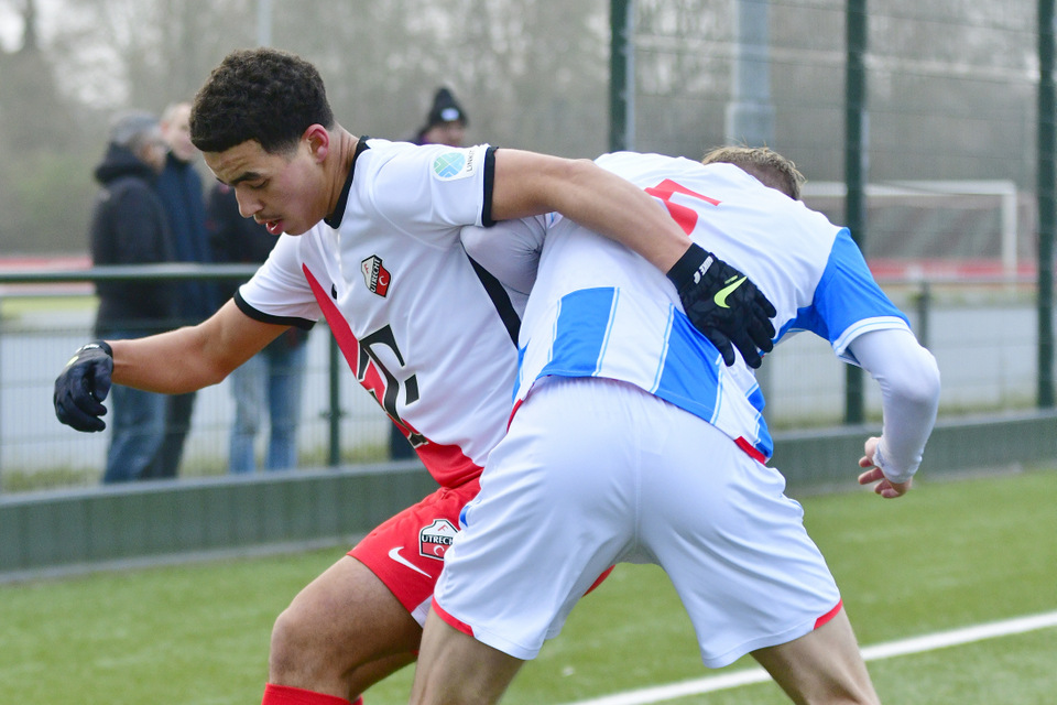 20221217 FCUO18 HEEO18 070