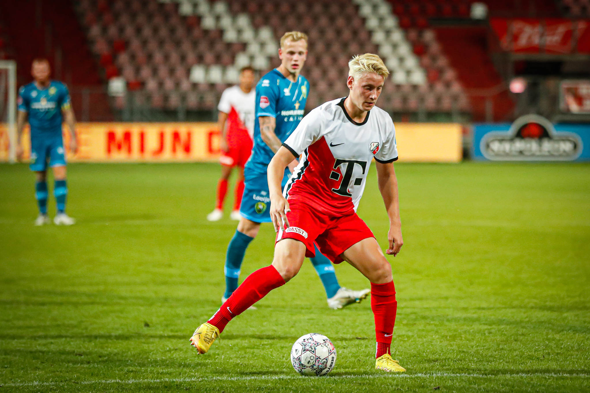 FC Utrecht verkoopt Rocco Robert Shein aan FC Dordrecht