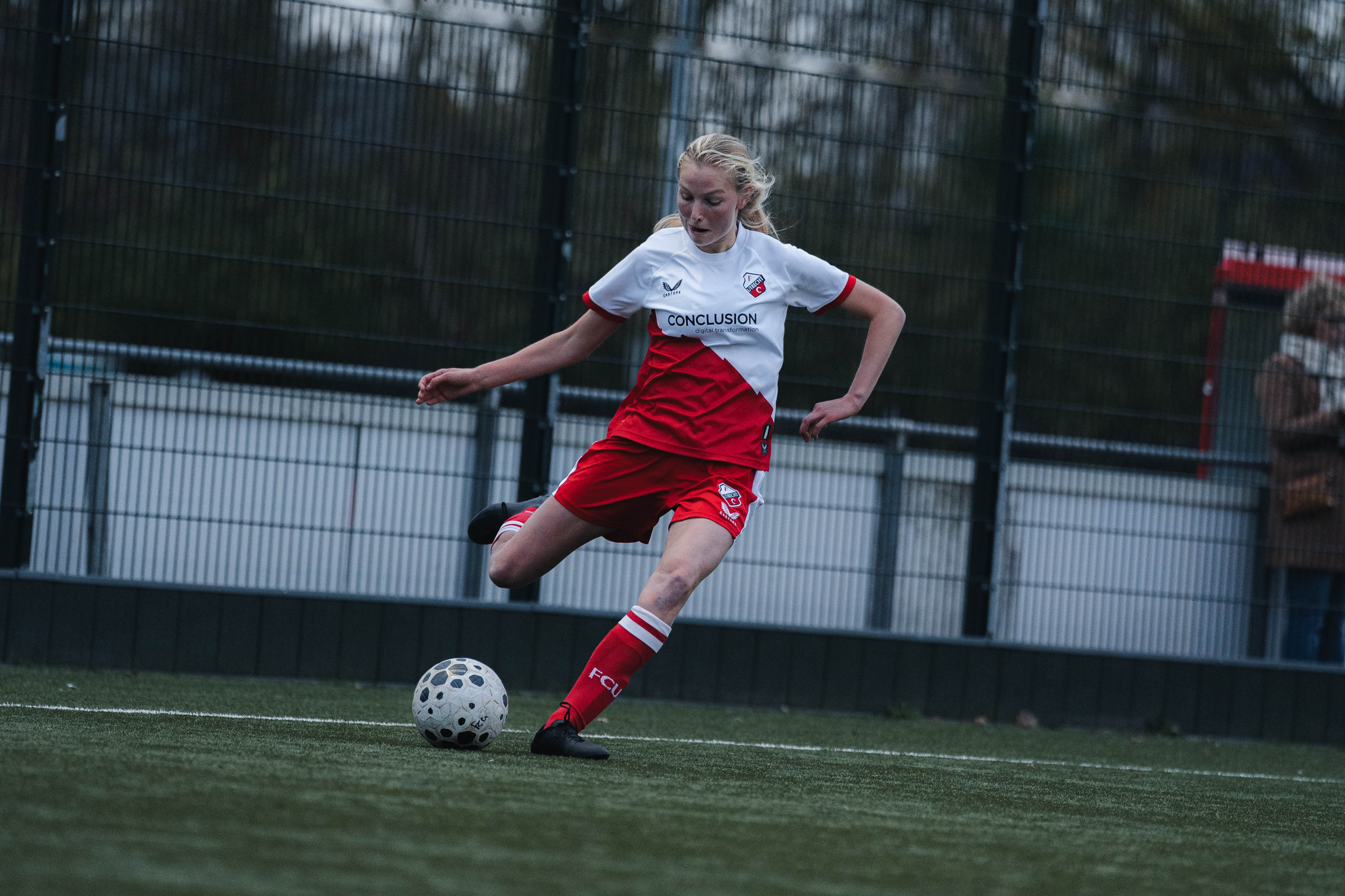 Wedstrijd van de Week: FC Utrecht MO17 verliest van Focus'07 