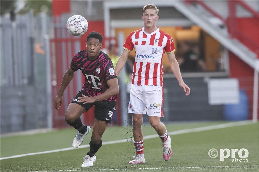 Copyright Proshots 17684674