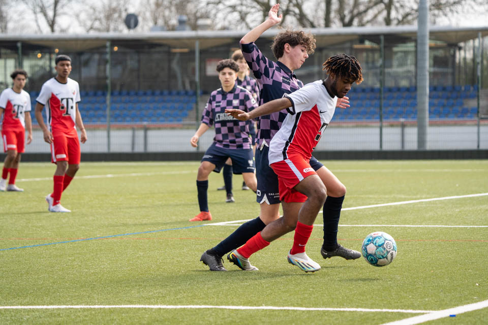 F.C. Utrecht O16 GA Eagles O16 CMS 18