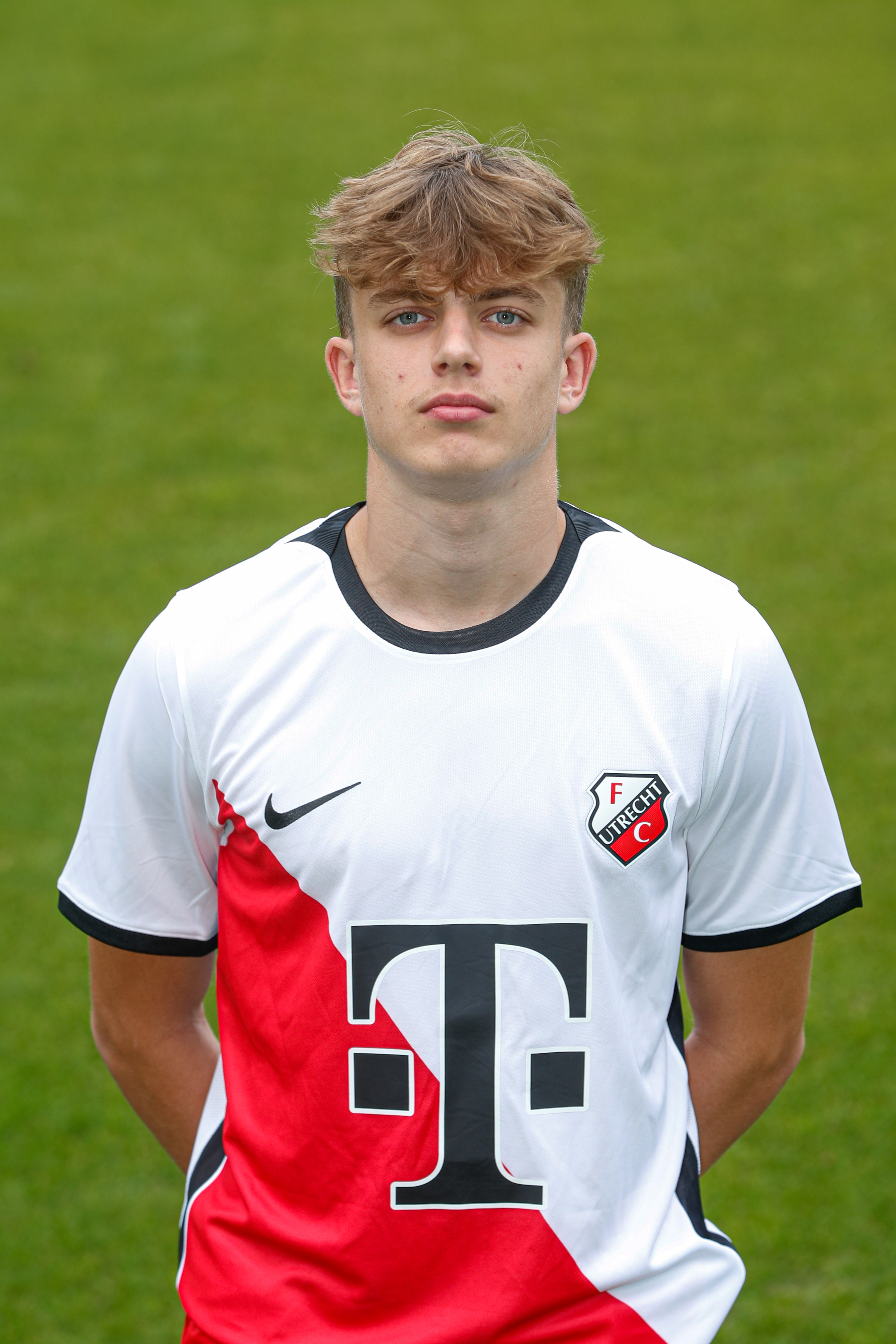 Gustav Arcos Sundqvist op trainingskamp met Spanje Onder 17