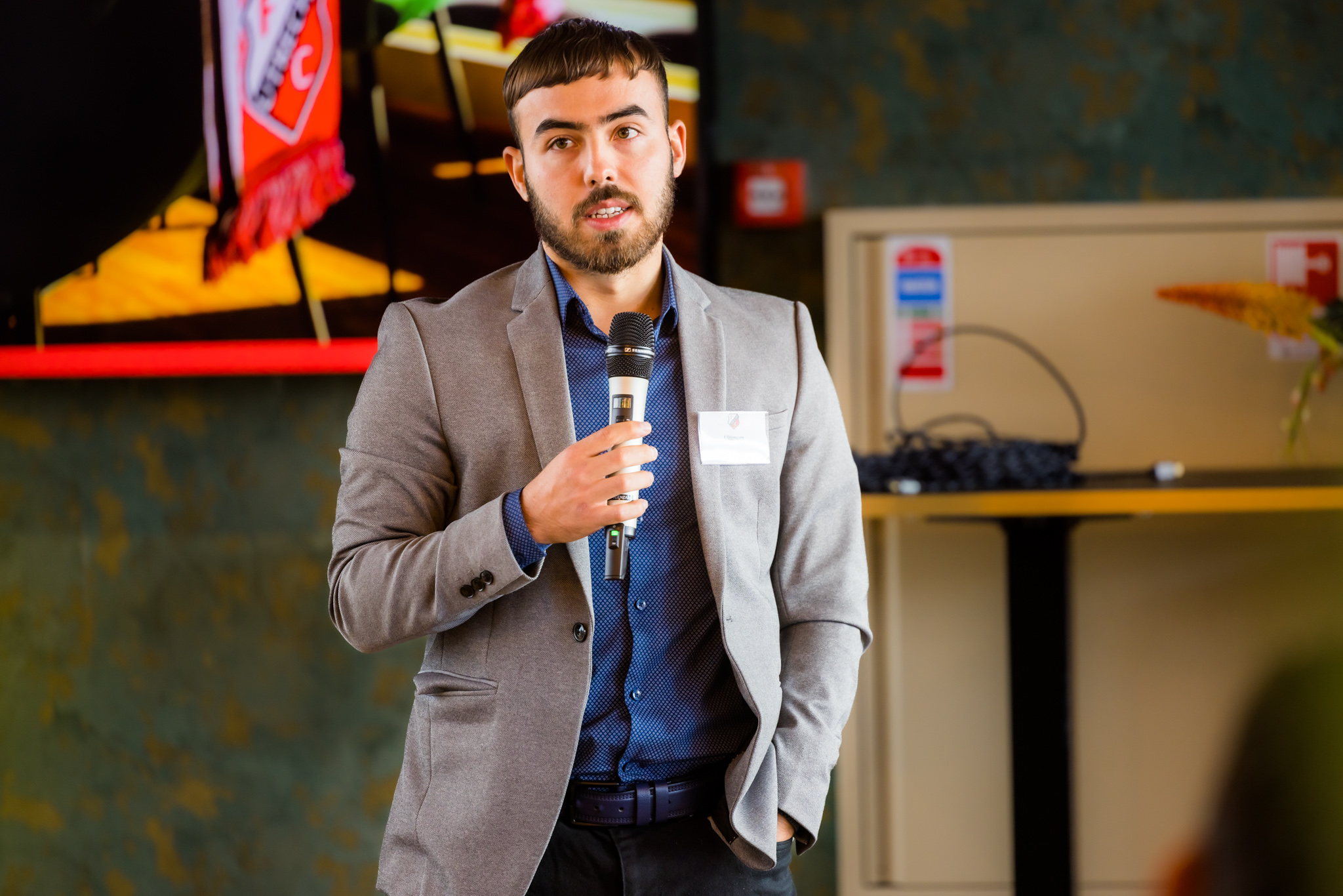 220920 124343 Fcubnll 8301 2048Px