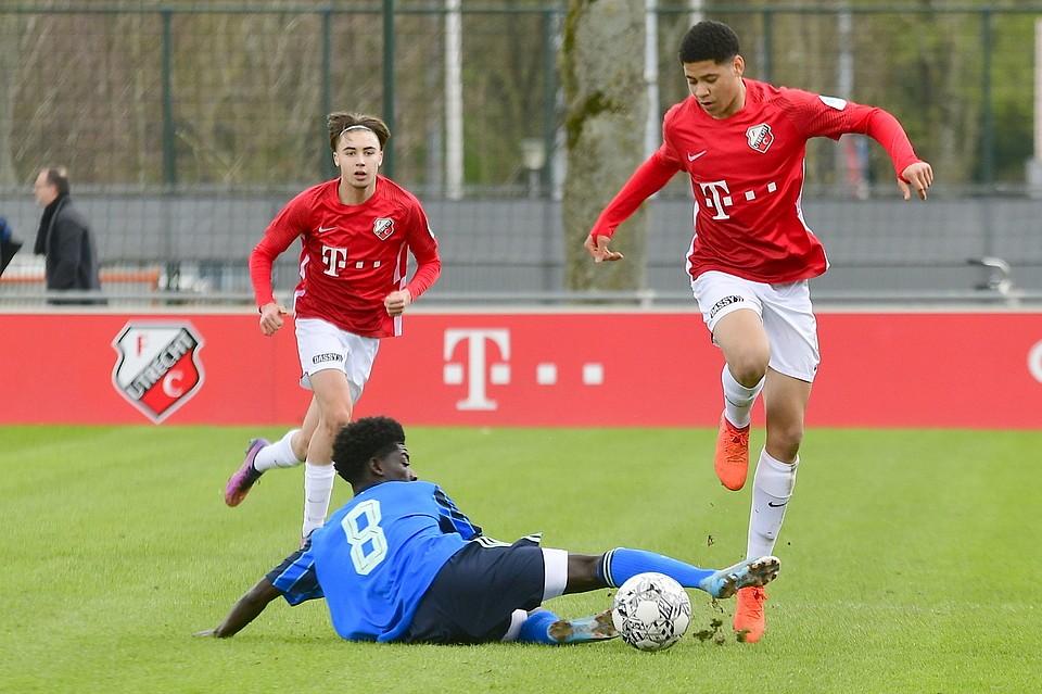 20220402 FCUO17 AJAXO17 012