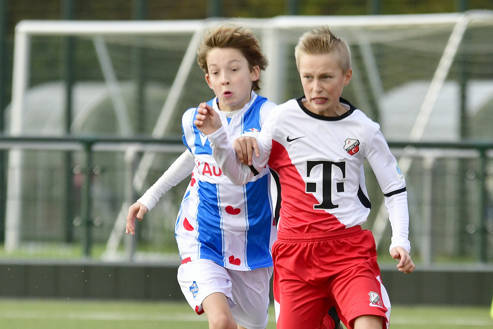 20221126 FCUO13 HEEO13 010