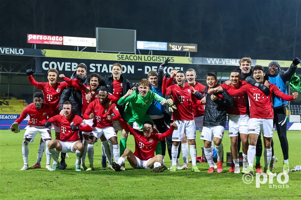 Jong FC Utrecht boekt historische overwinning
