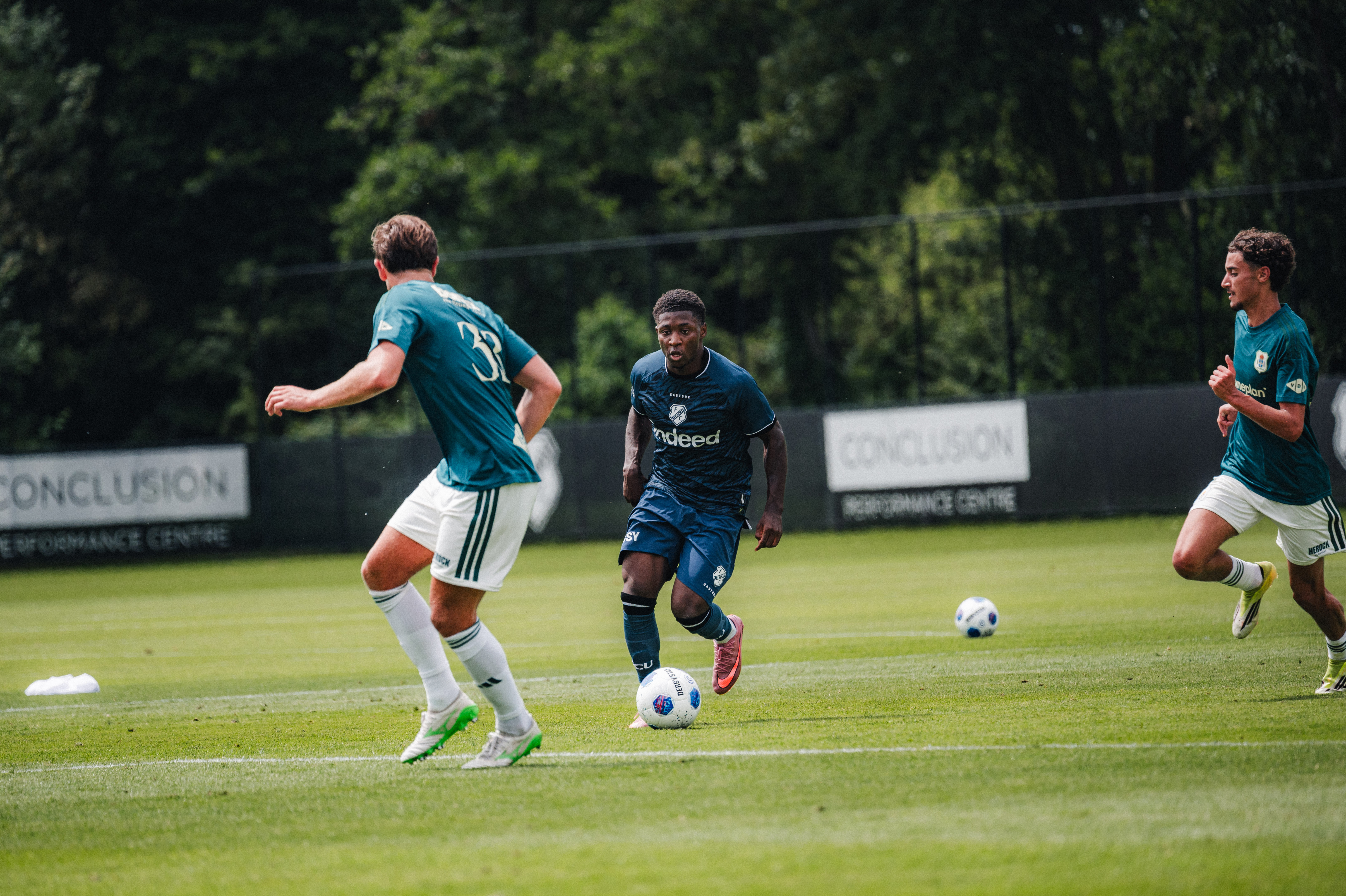 FC U 2E Helft (8 Van 23)
