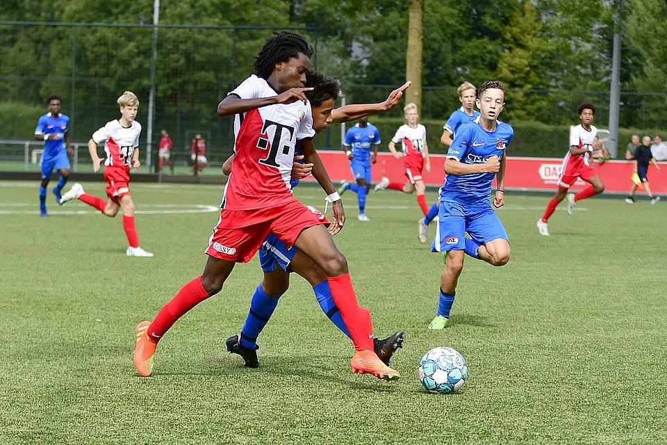 20220910 FCUO15 AZO15 016