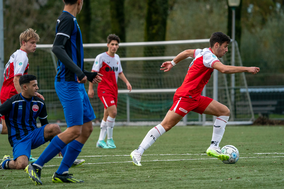 F.C. Utrecht O17 Alphense Boys O17 CMS 5