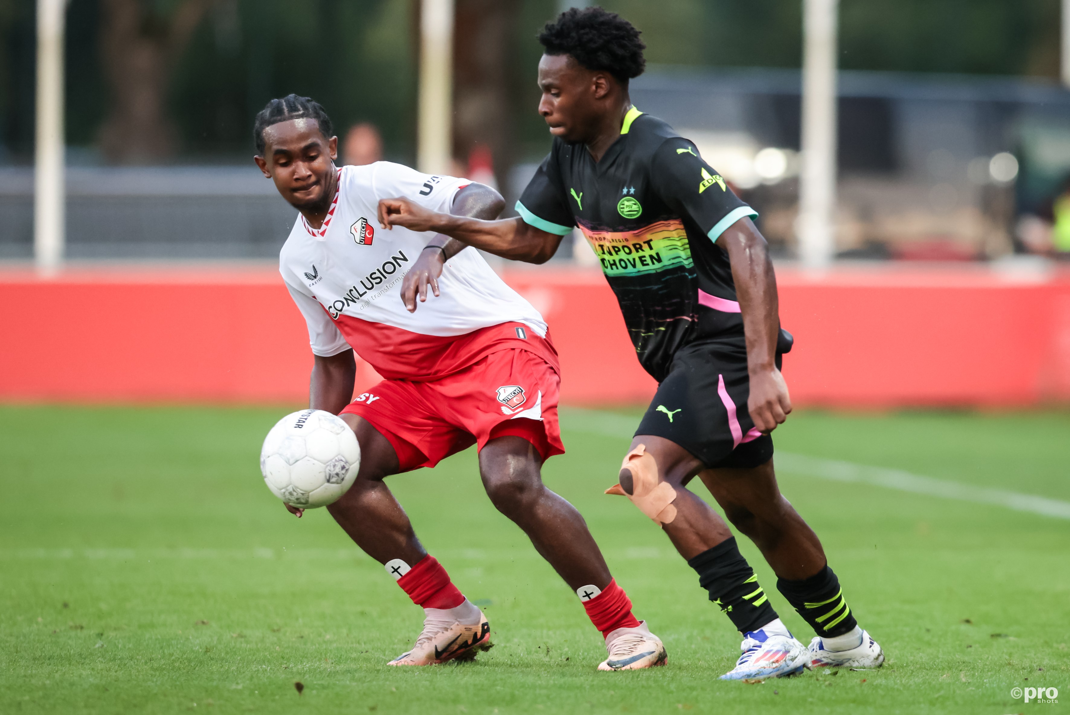 Beloftenploeg in eigen huis onderuit tegen Jong PSV