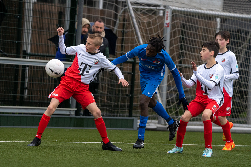 2023 04 01 F.C. Utrecht O13 AZ O13 CMS (12 Van 23)
