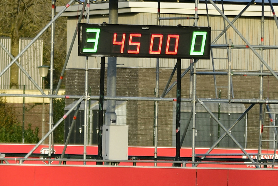 20221126 FCUO18 EMMO18 044