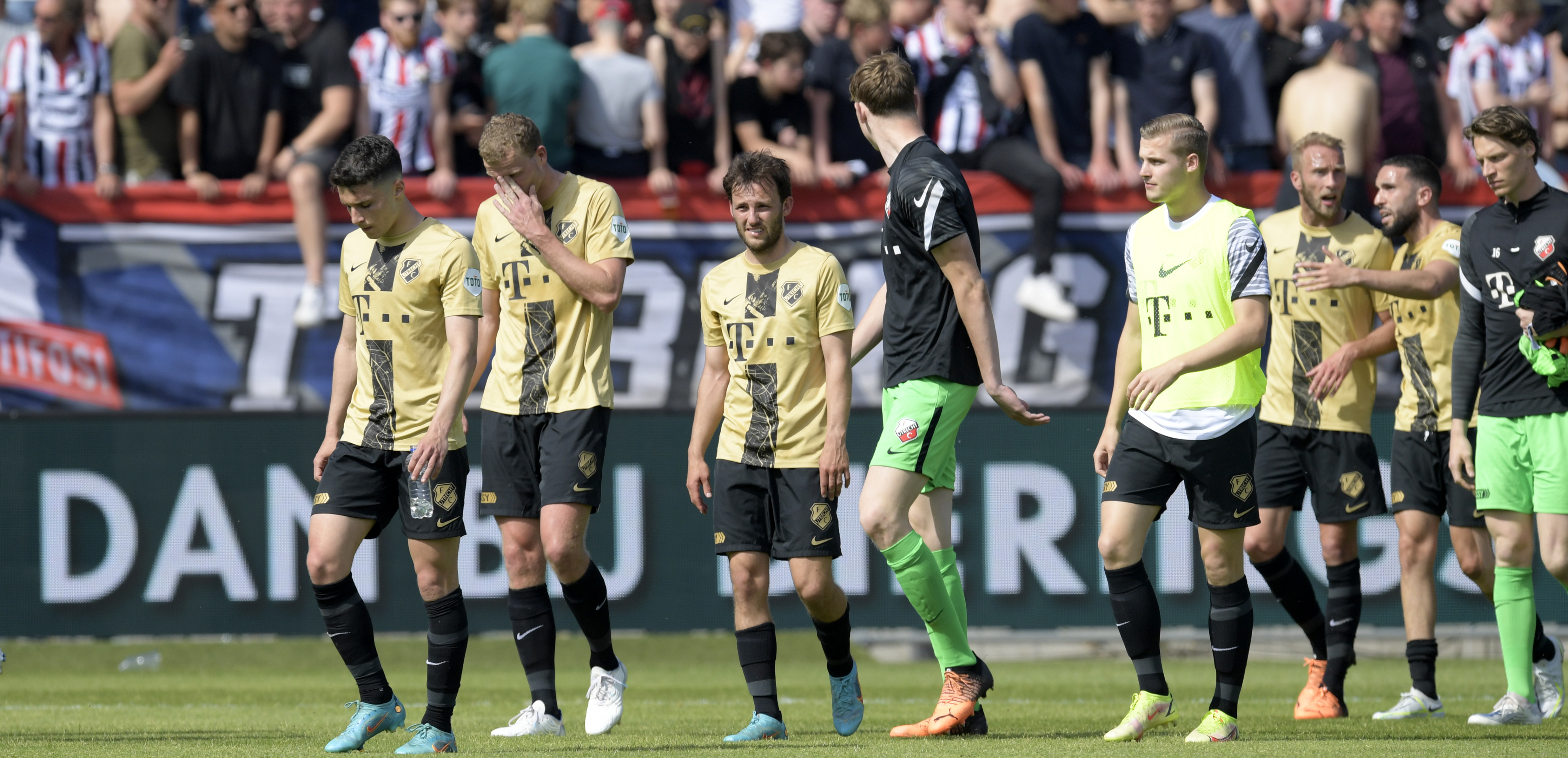 Nederlaag op slotspeeldag