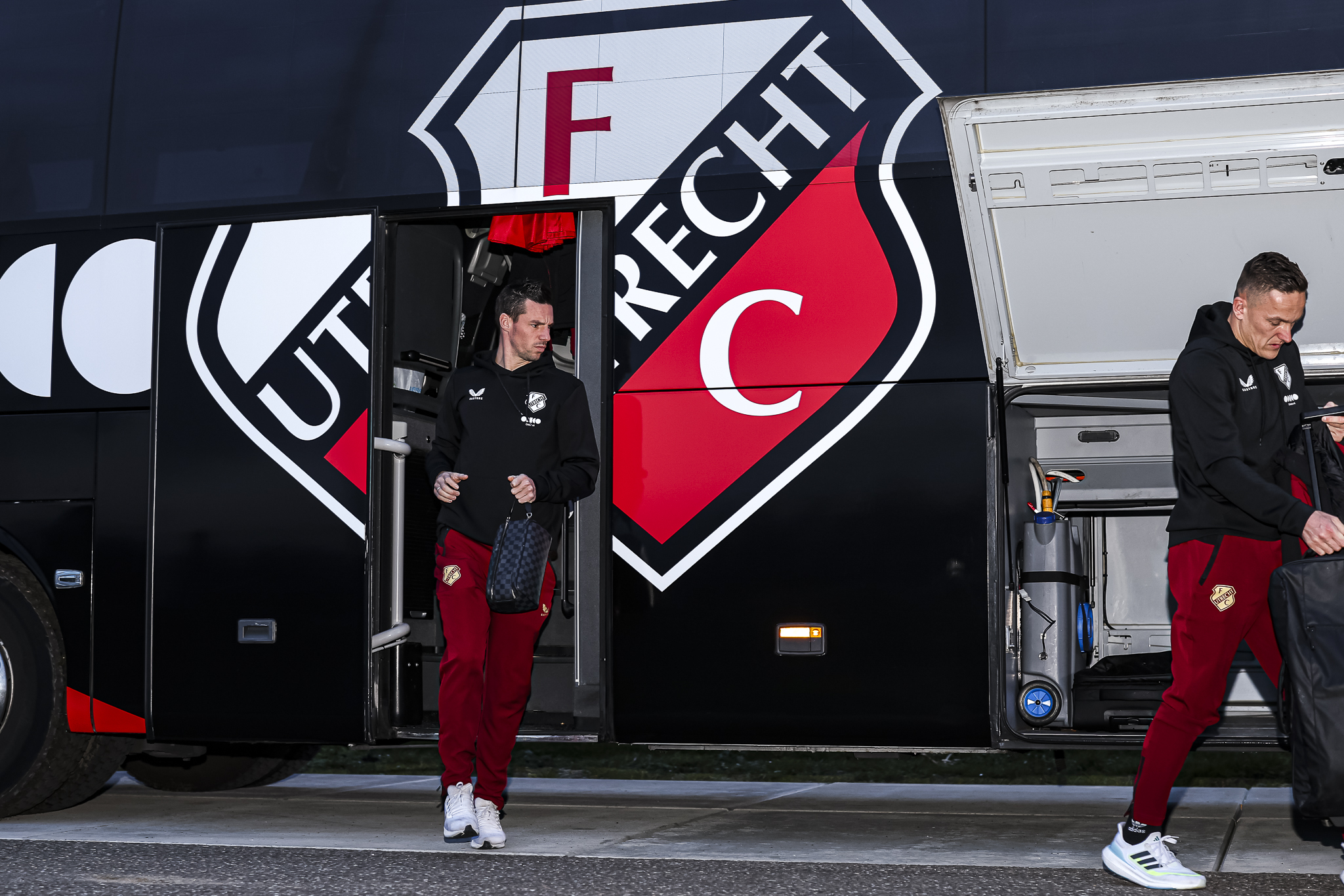 Almutr Aankomstsite04