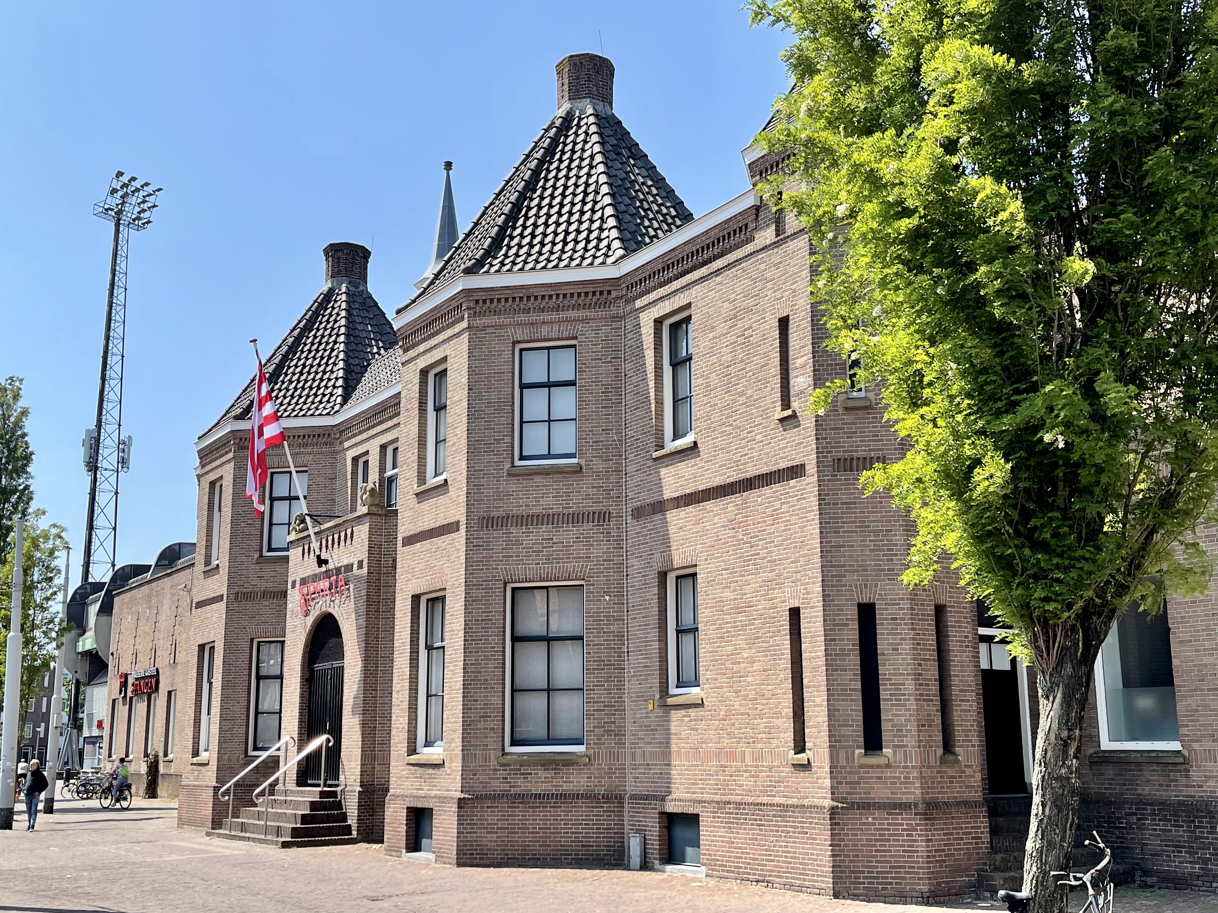 Pre Spautr Stadion02