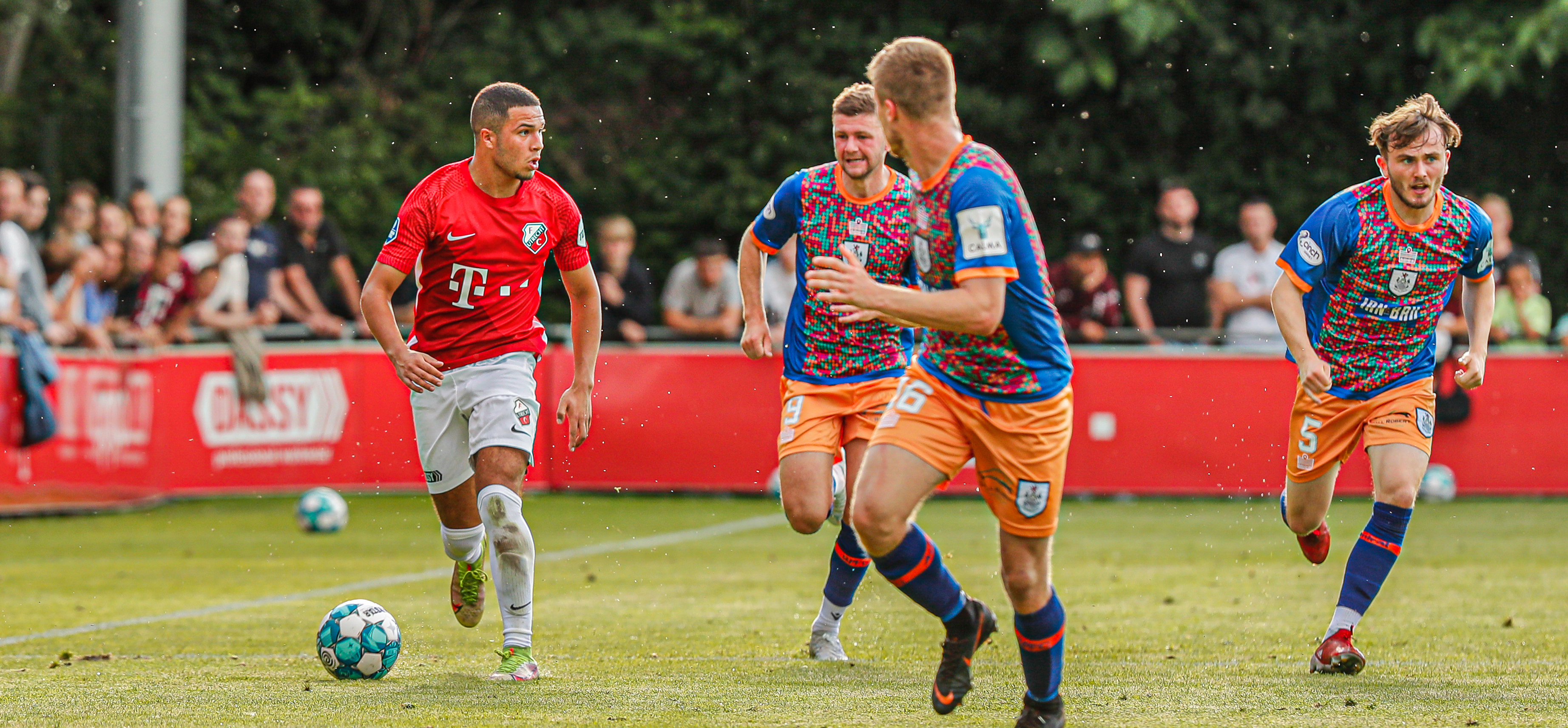 FC Utrecht verslikt zich in Queen’s Park FC