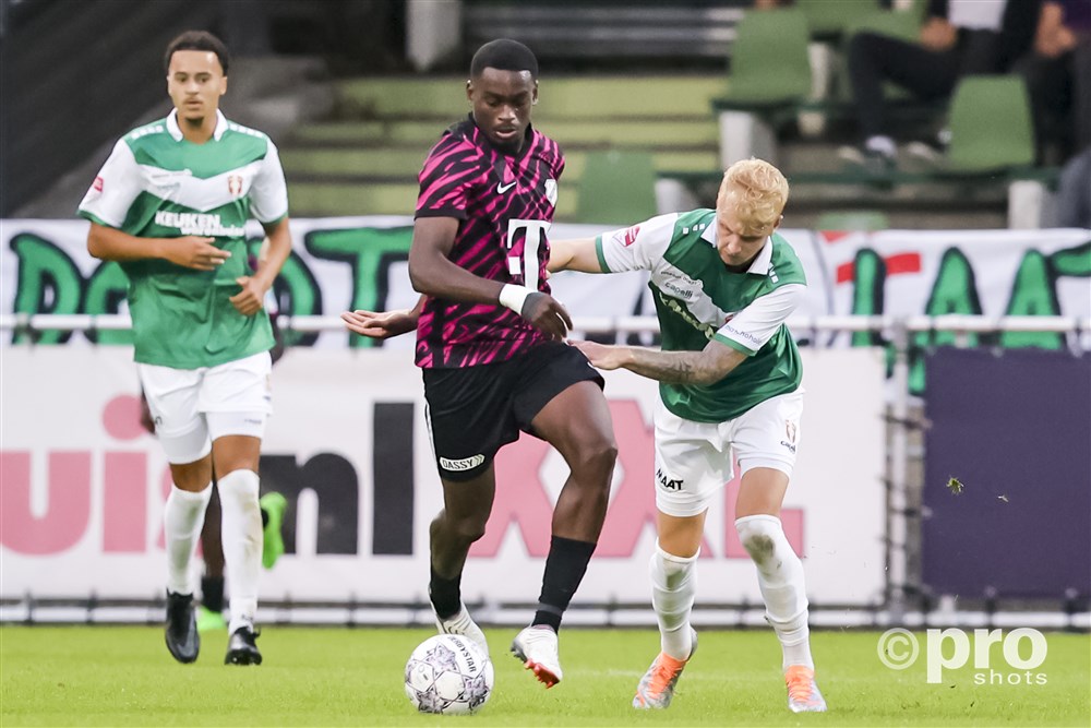 Copyright Proshots 17871827