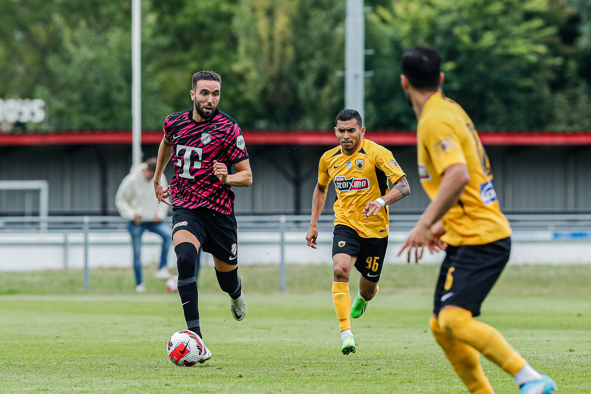 FC Utrecht nipt onderuit tegen AEK Athene