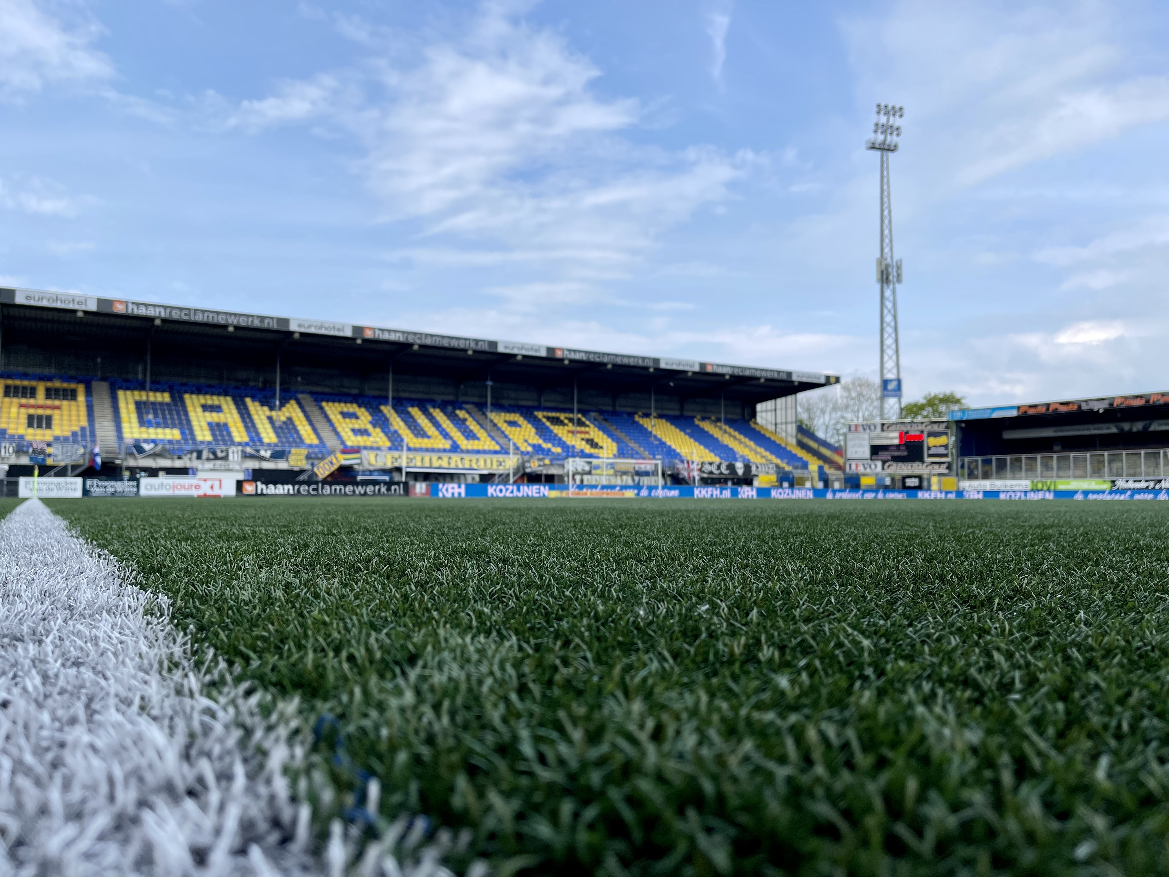 Pre Camutr Stadion 07