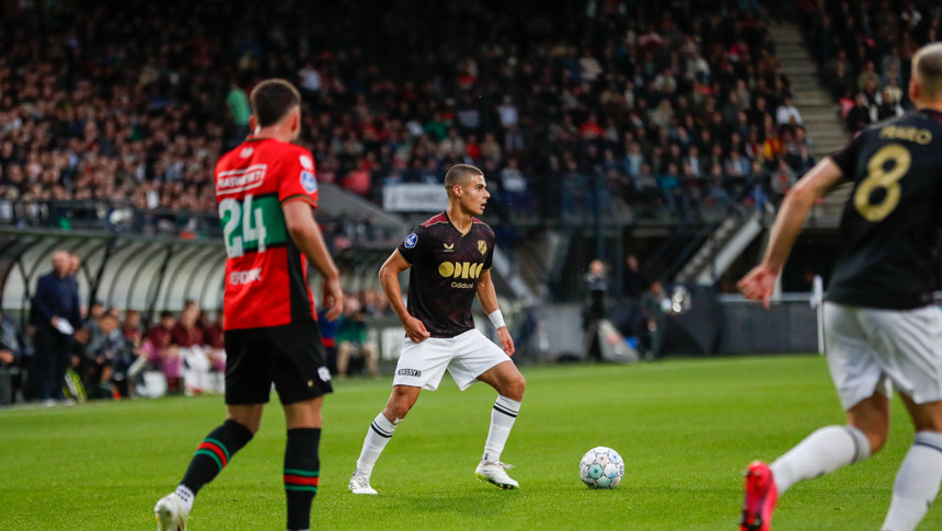 FC Utrecht verliest van NEC