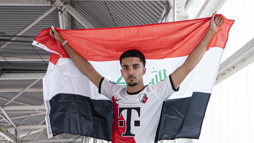 'Dit is PITTIG! | ZIDANE IQBAL LEERT NEDERLANDS