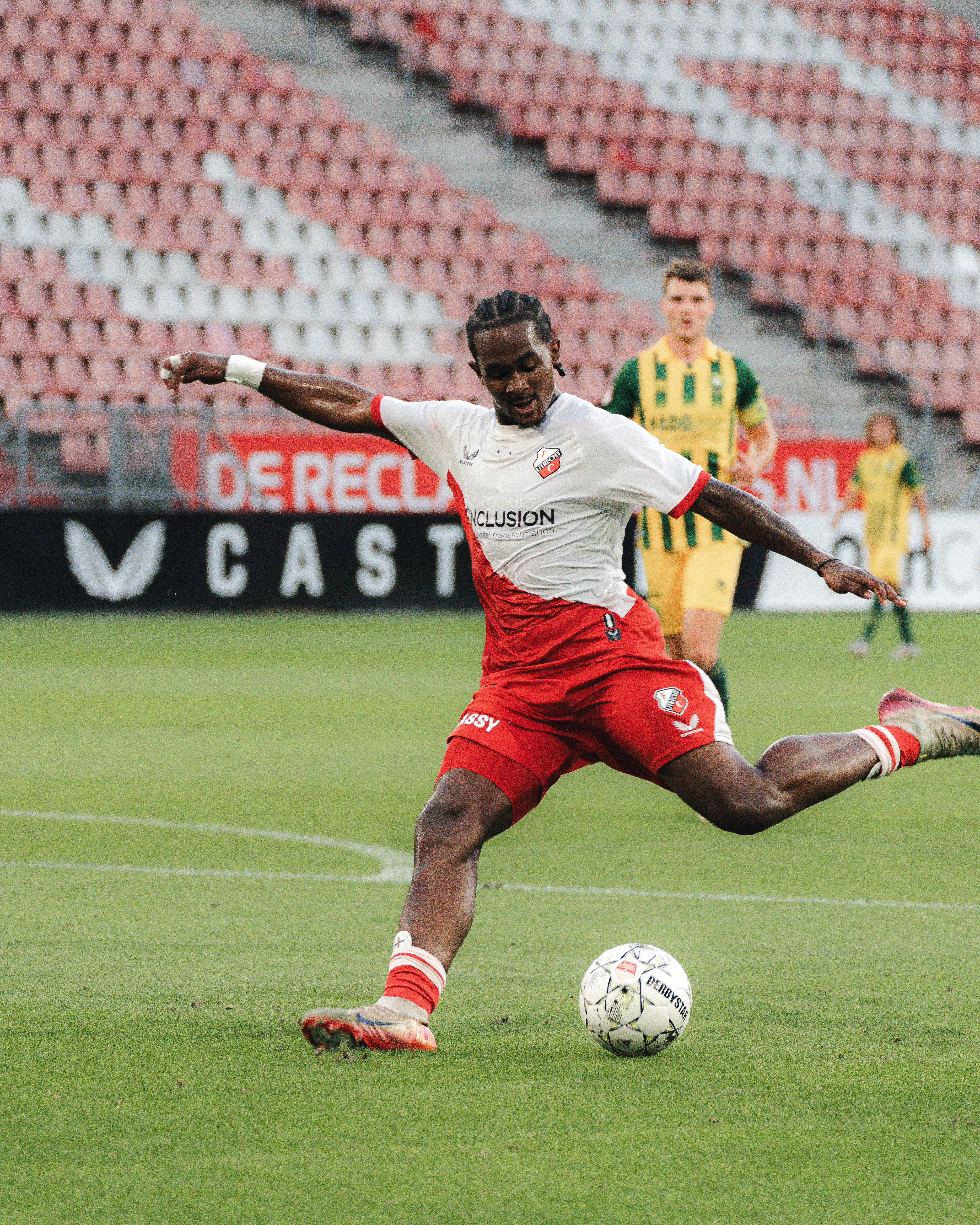 Nazjir Held maakt transfer naar RKC Waalwijk