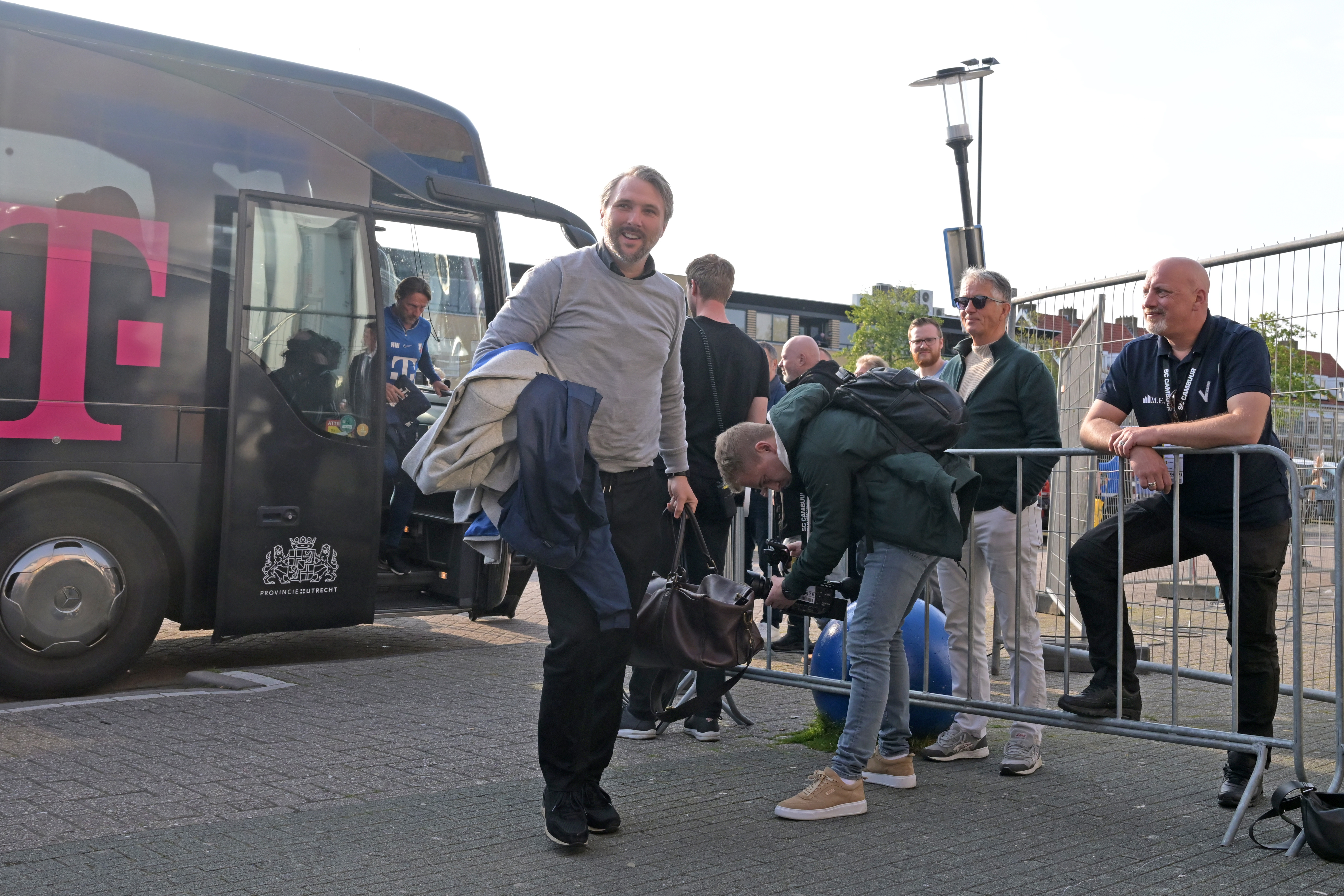 Pre Camutr Aankomst00