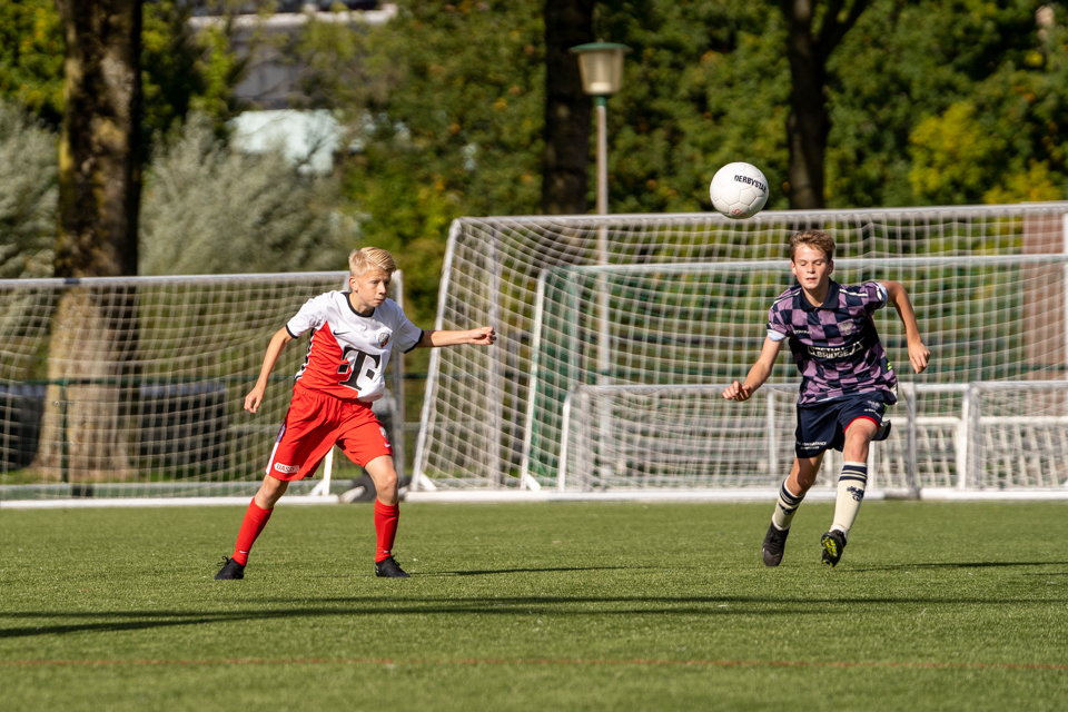 F.C. Utrecht 2022 10 08 JO15 11