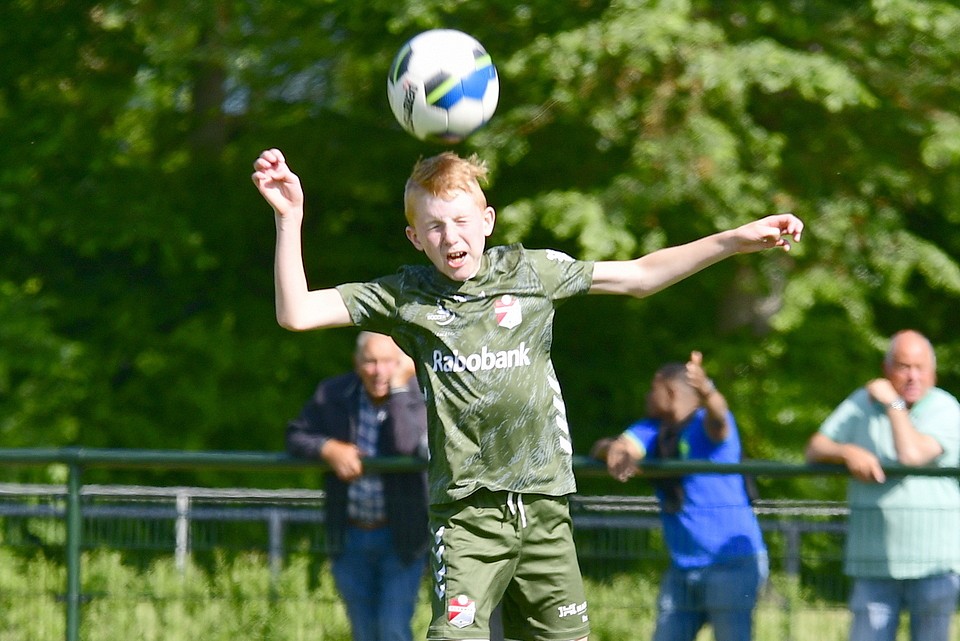 20220514 FCUO11 EMMO11 007