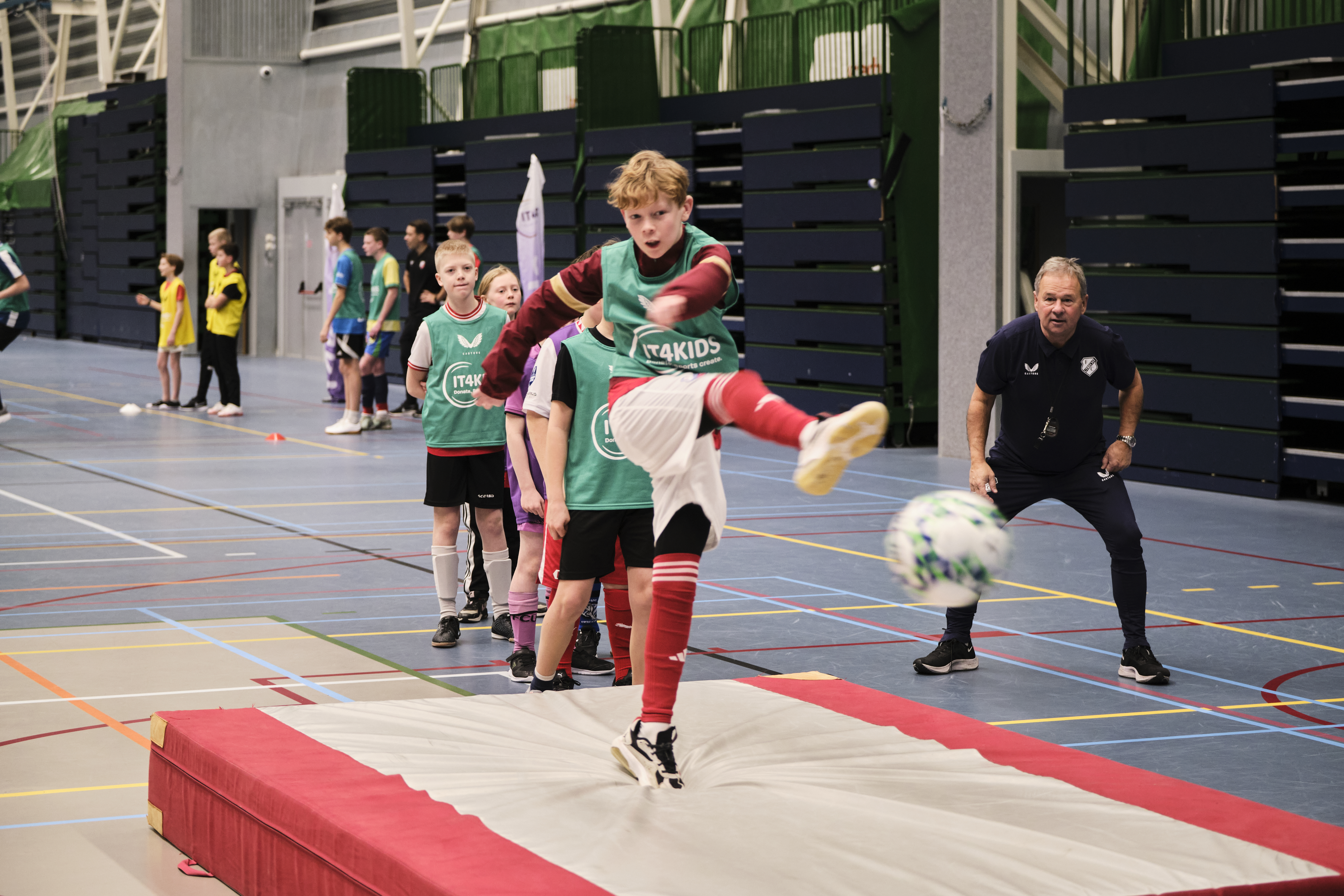 It4kids 24 December 2024 FCU033