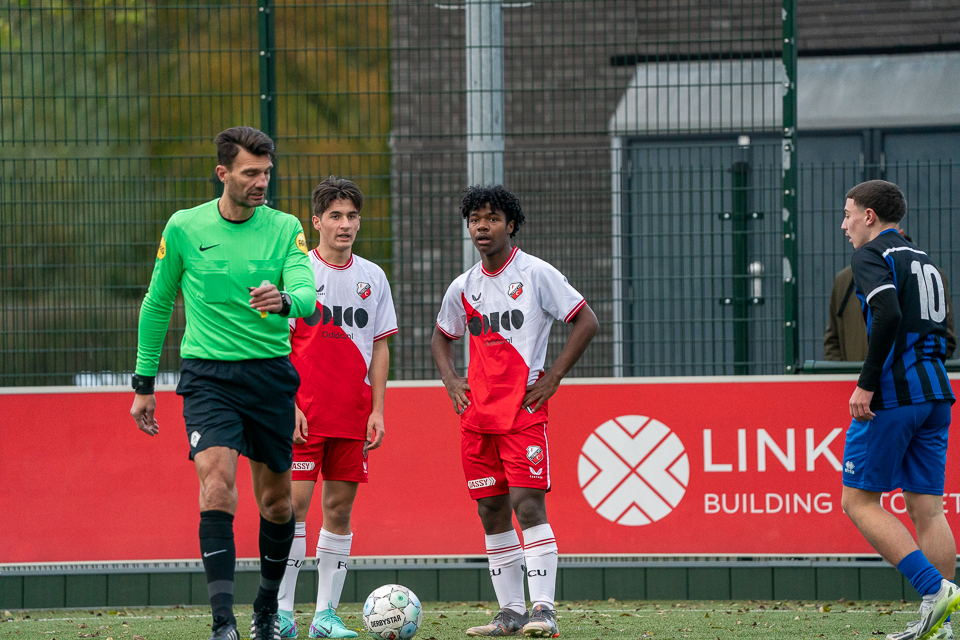F.C. Utrecht O17 Alphense Boys O17 CMS 11