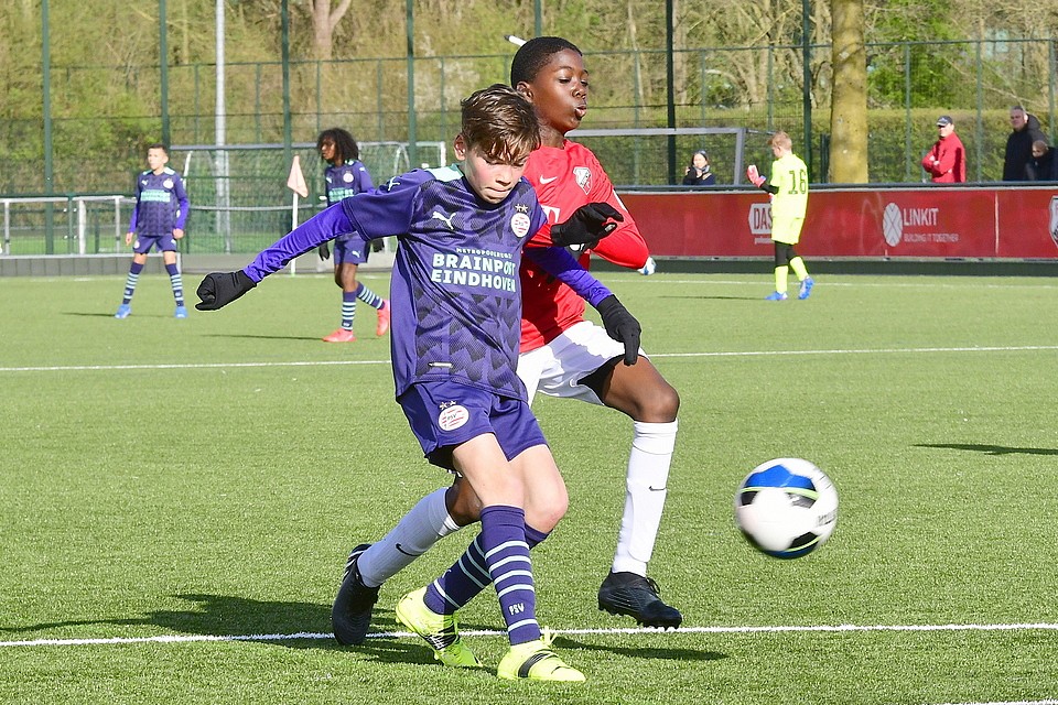 20220409 FCUO12 PSVO12 011