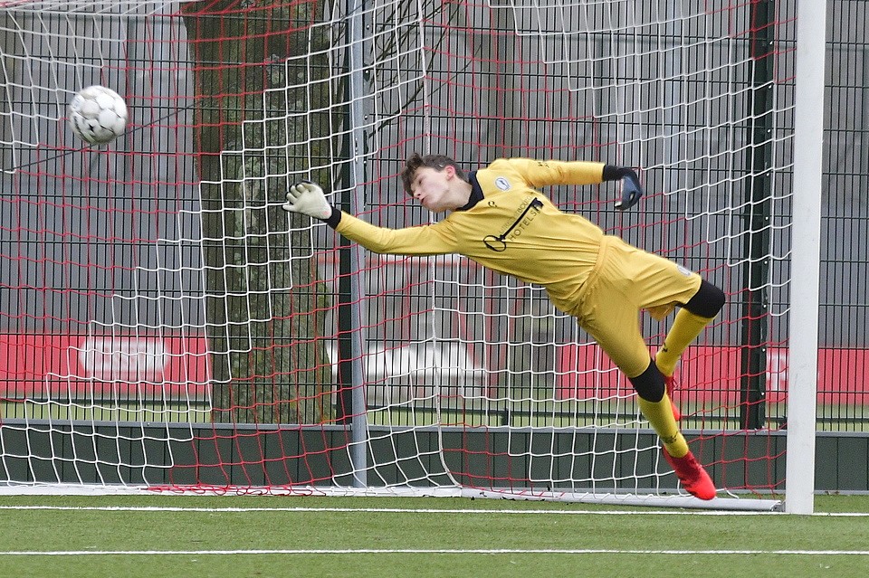 20211218 FCUO14 HERO15 010