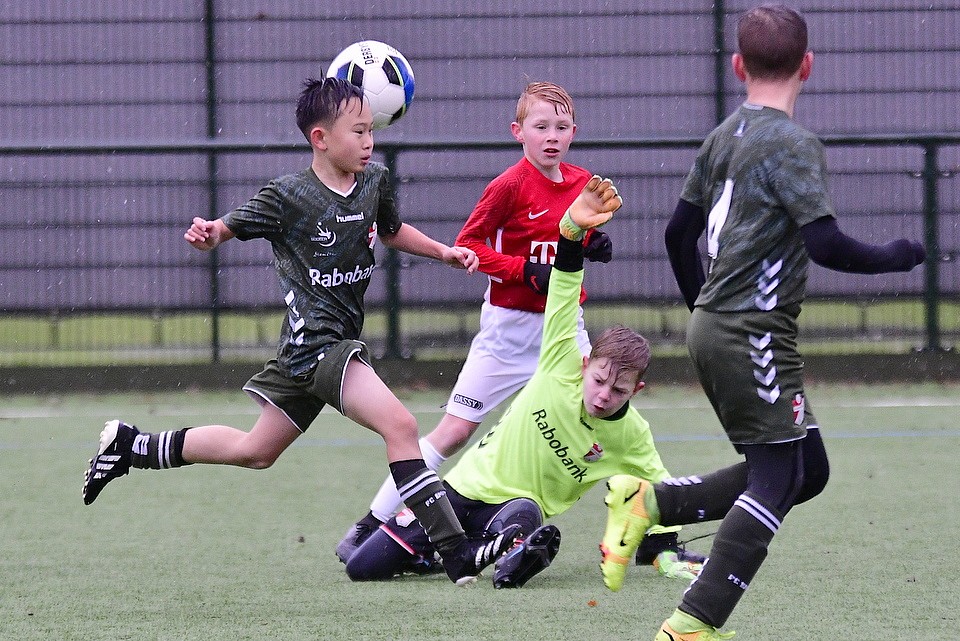 20211127 FCUO10 EMMO10 013