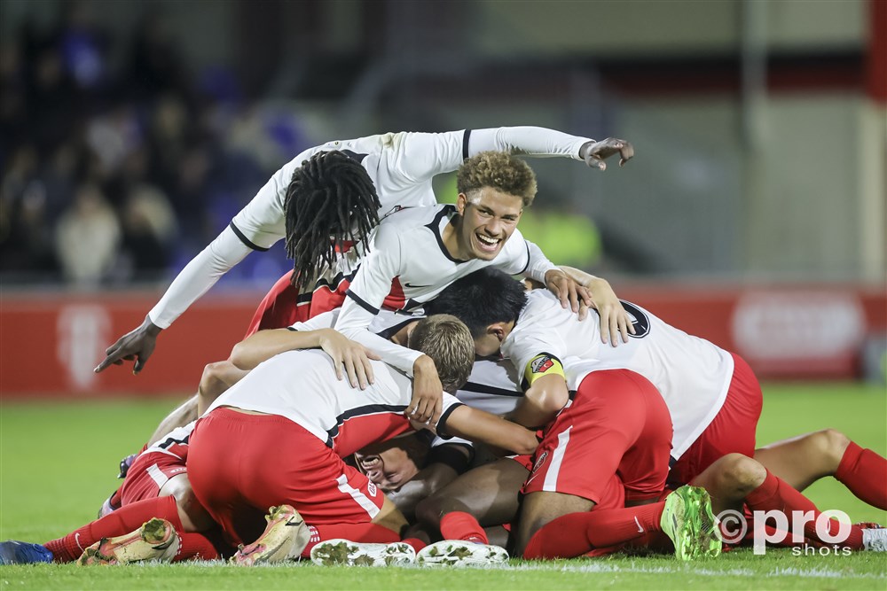 Beloftenploeg pakt eerste driepunter van seizoen