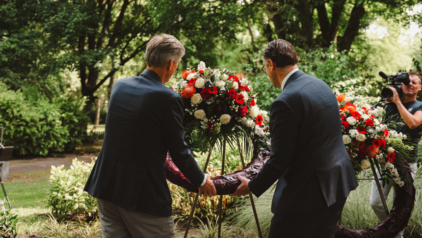 Voor eeuwig en altijd in ons rood-witte hart | HERDENKINGSDIENST 2025