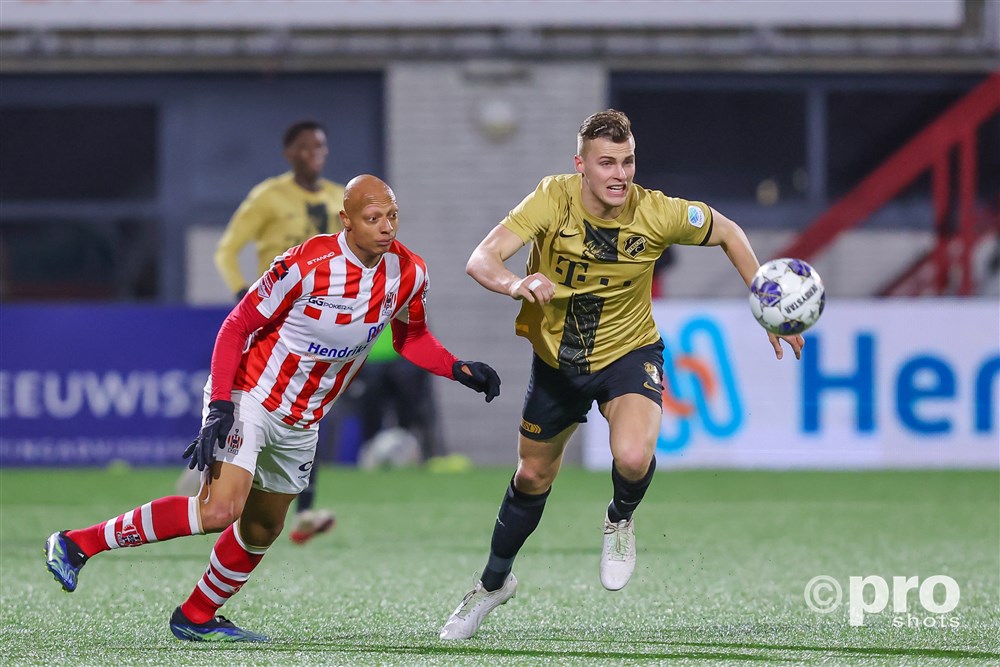 Copyright Proshots 15534686