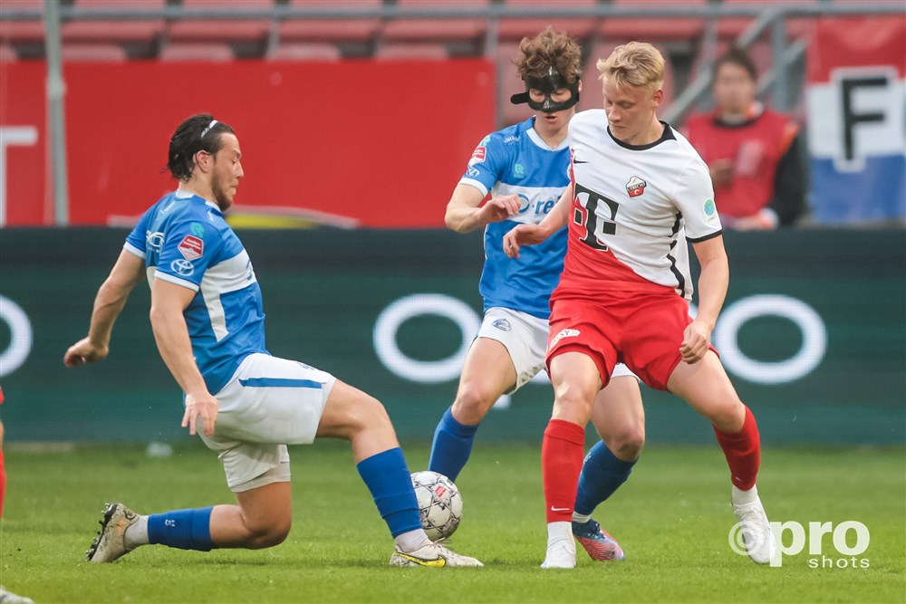 Copyright Proshots 20858368