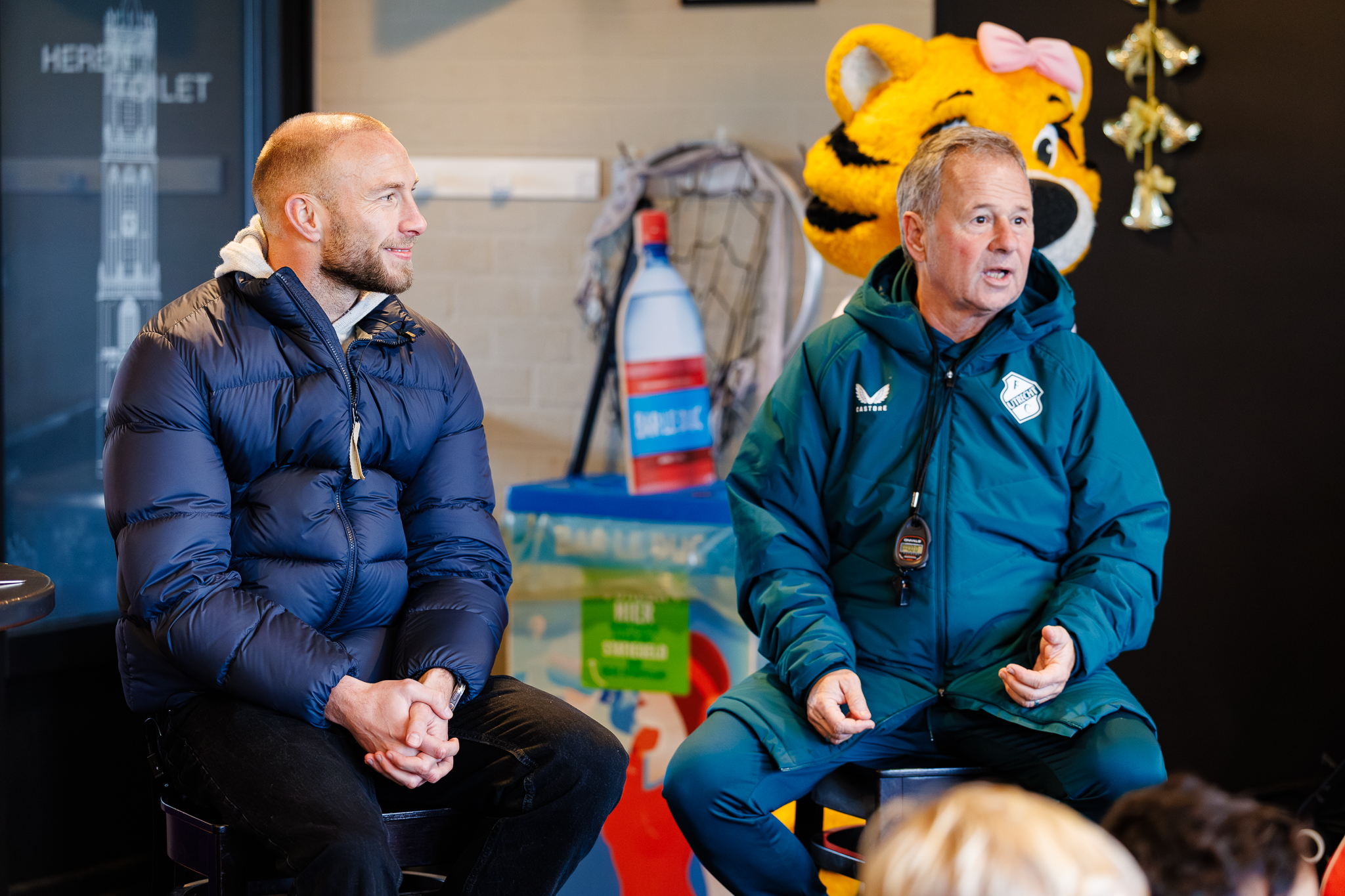 029 251222 134429 Fcuexit4kids 20251222 13 44 29 2048Px