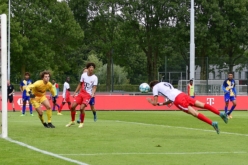 20220910 FCUO18 ALMO18 007