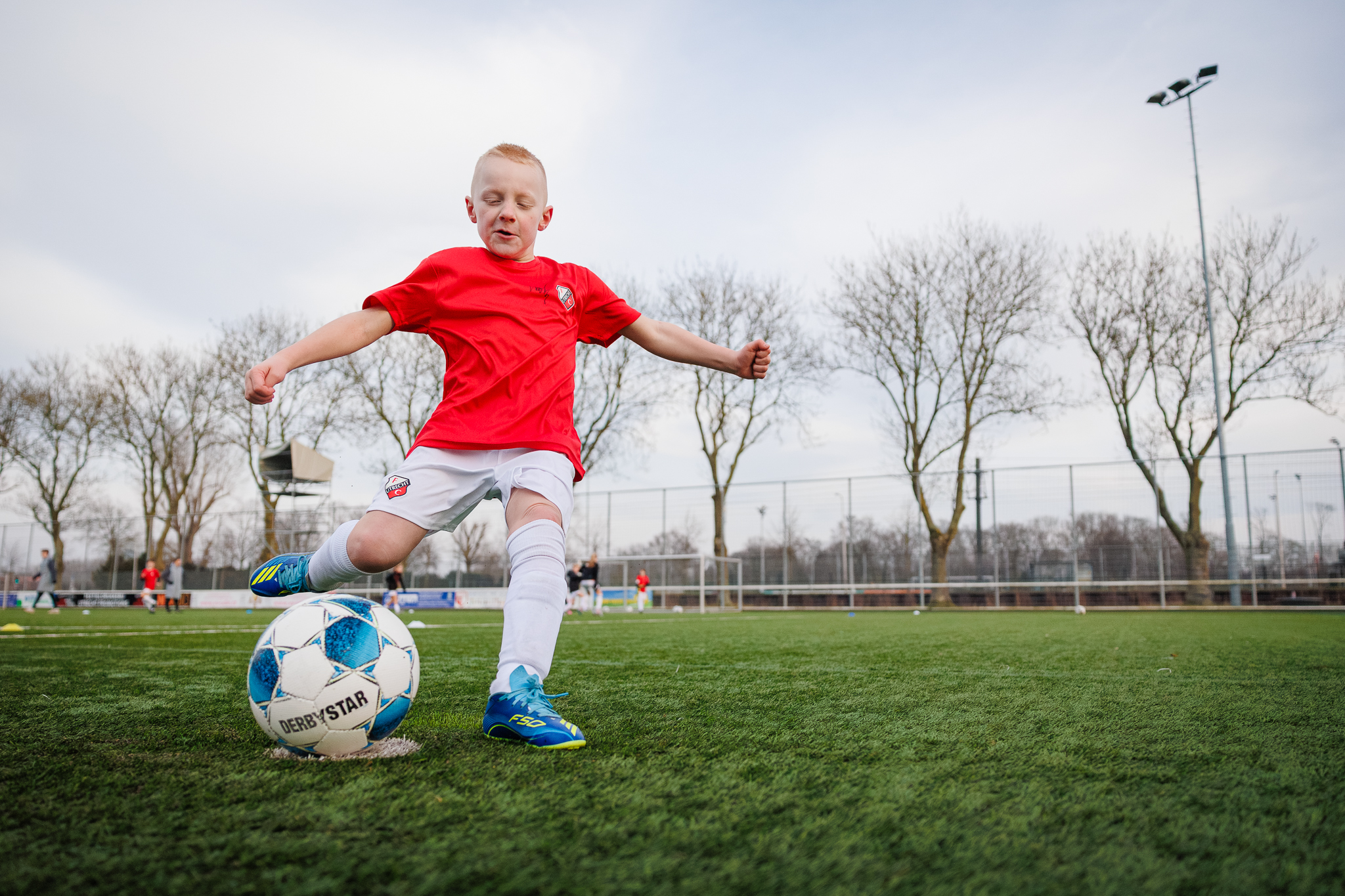 067 251222 144724 Fcuexit4kids 20251222 14 47 24 4 2048Px