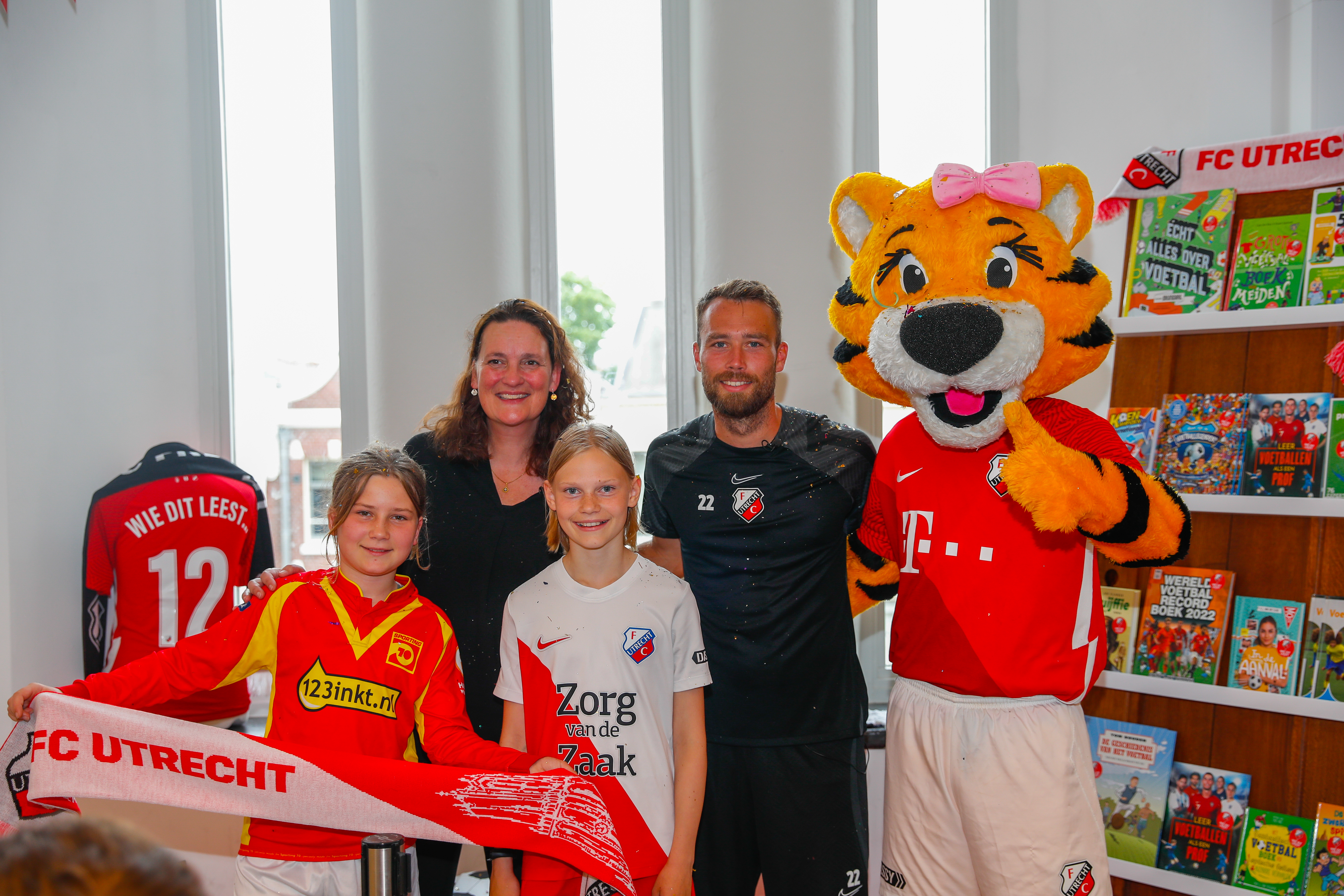 Sander van de Streek opent FC Utrecht-leeshoek