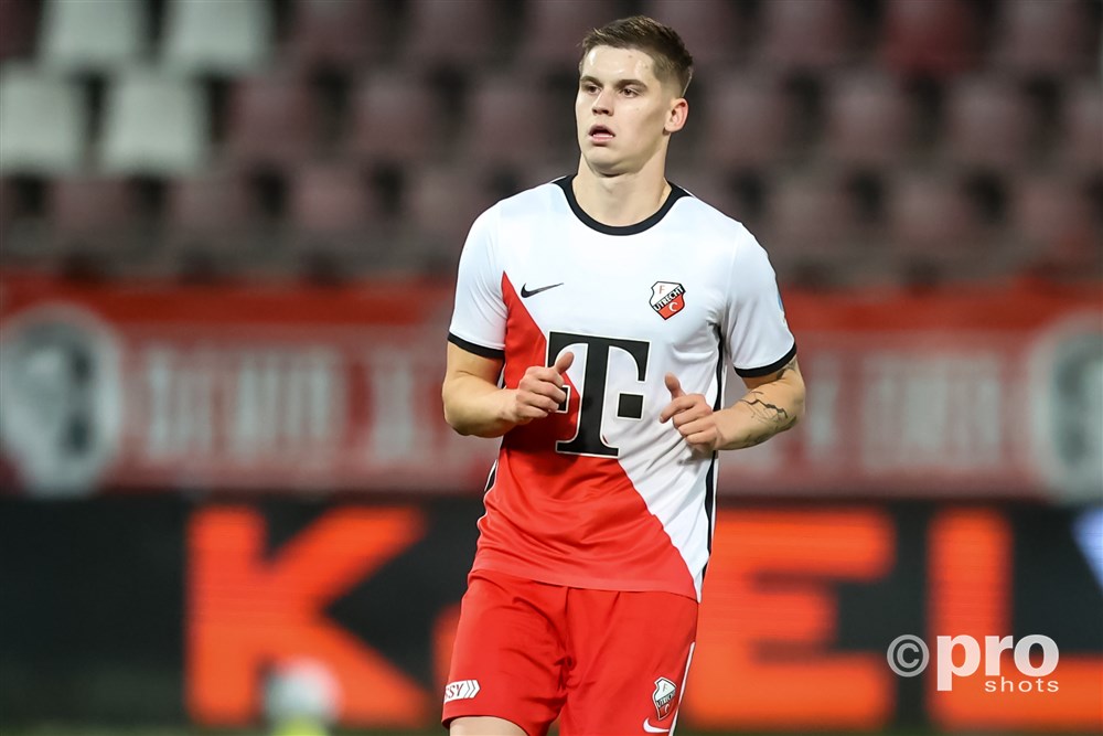 Copyright Proshots 19967467