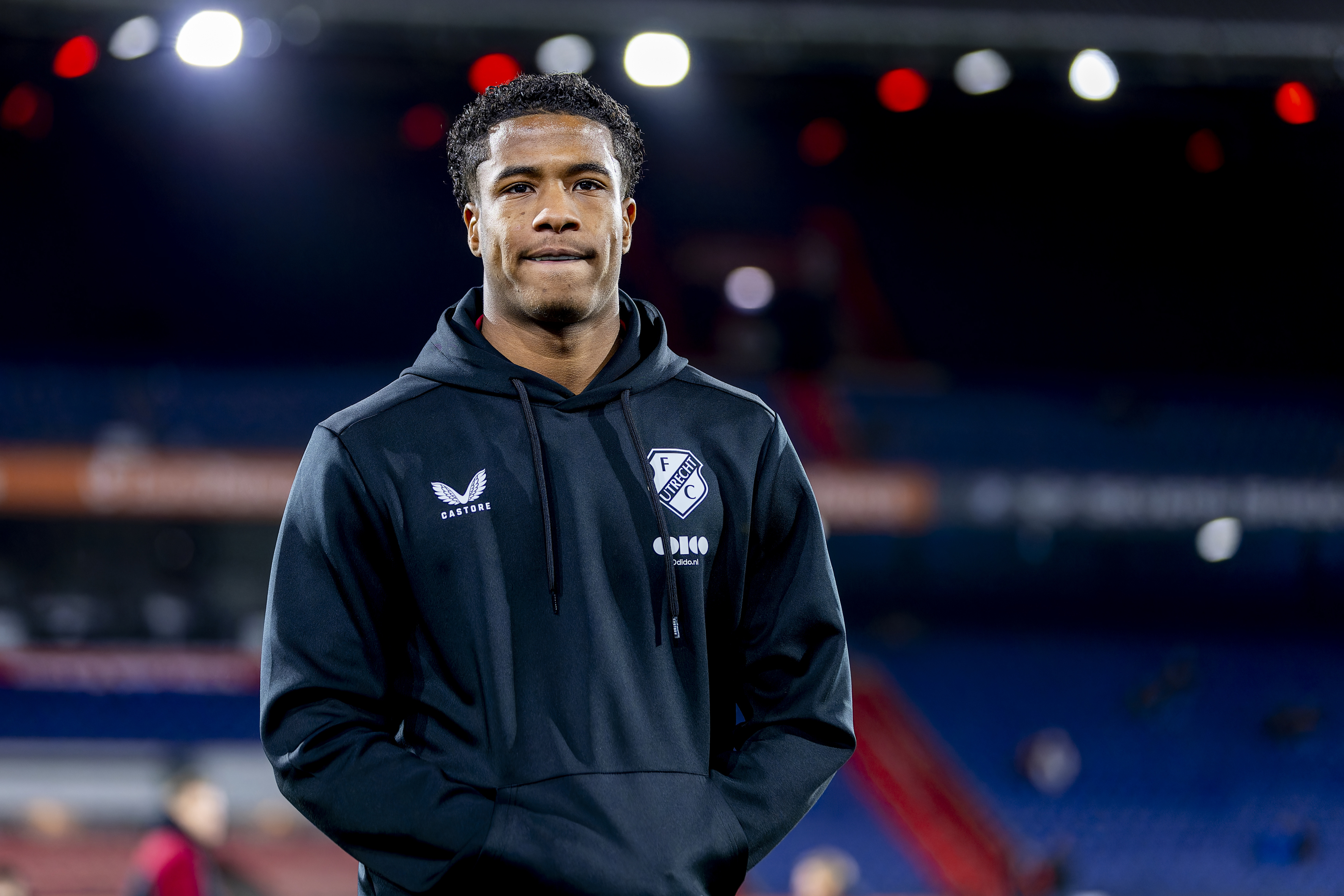 1TB5104 CR3 4977X3318