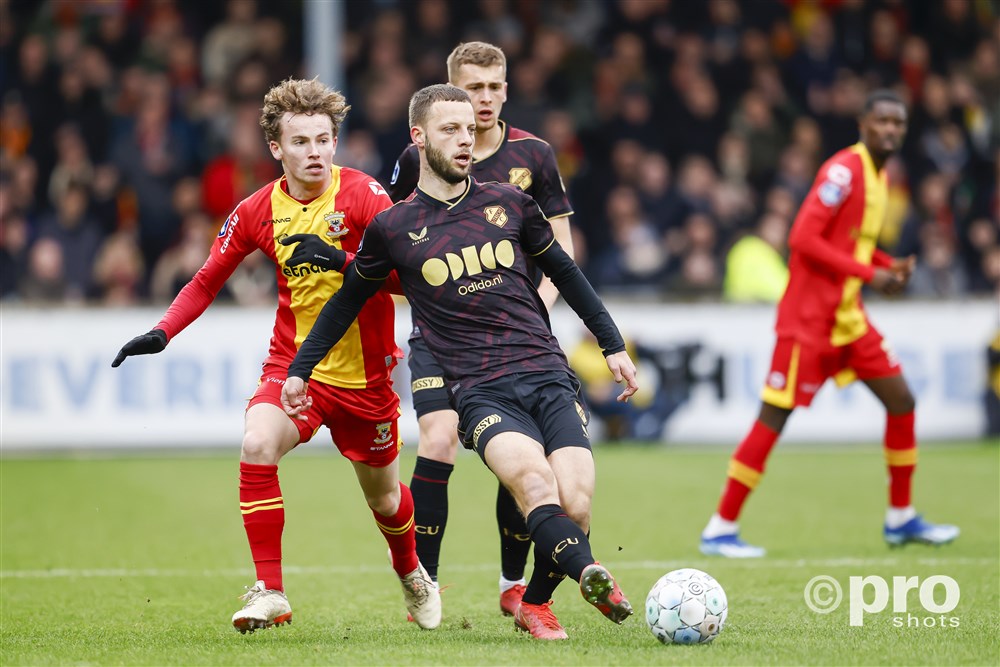 Copyright Proshots 23469436 (1)