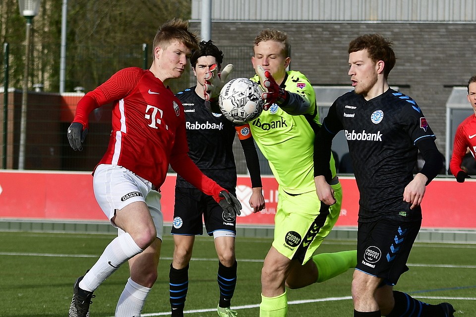 20220205 FCUO18 GRAO18 005