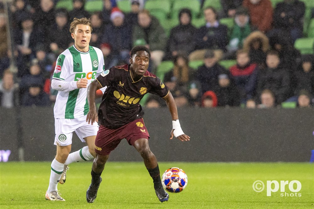 Copyright Proshots 23615889